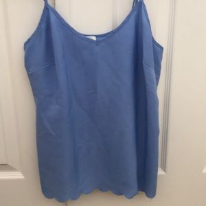 scalloped tank